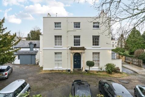 1393503-1-6943d80...