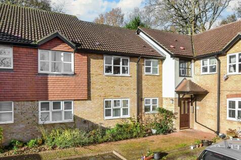 Horley, RH6 - property photo