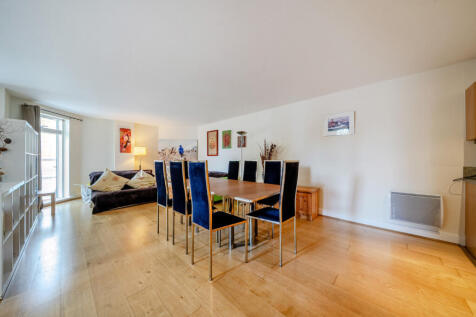 1522026-12-1a0a45...