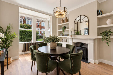 Stanlake Road, London, W12. 5 bedroom terraced house for sale