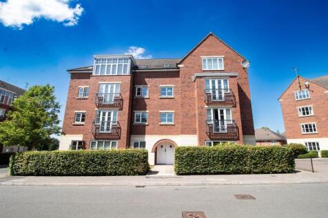 2-bed flat on Edison Way, Arnold, Nottingham, £925/mo