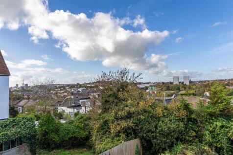 18748908 Views(1).jpg