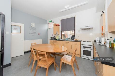 104lpl - Kitchen 2