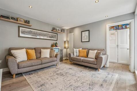FOR SALE - Cleveland Road, W4