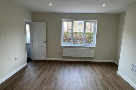Retreat Estate, Downham Market photo 3