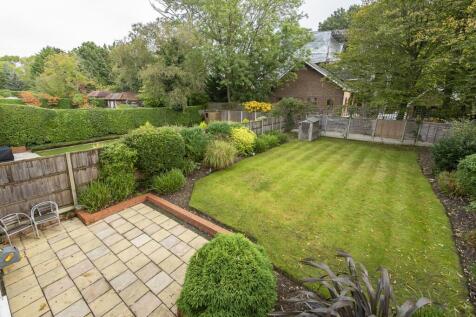 Bellfield Avenue Harrow HA3 photo 4