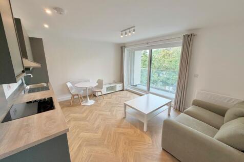 Cenydd Court, Cardiff photo 4