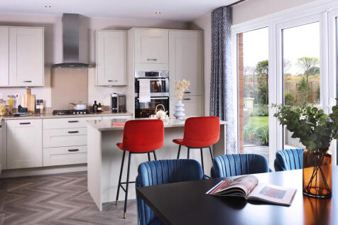 Redrow - The Mere - Kitchen