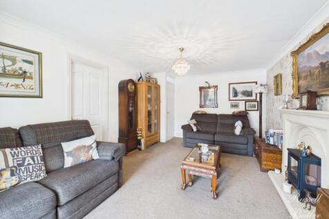 CAM02127G0-PR0391-STILL003