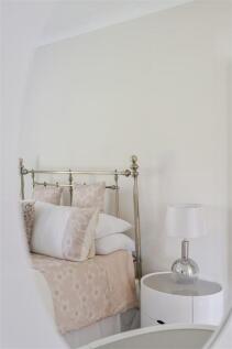 BRIDGE COTTAGE (1).jpg