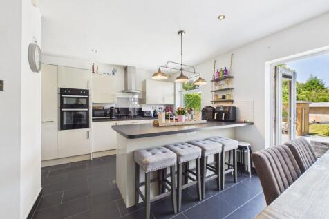 Open-Plan Living Kitchen