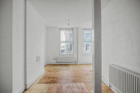 Flat 1, 386 High Street Rochester, Rochester, Kent, ME1 1DJ