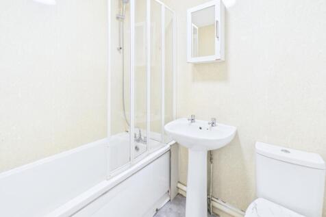 CAM01909G0-PR0535-STILL010