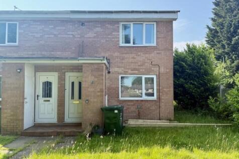 Bradford, BD10 - property photo