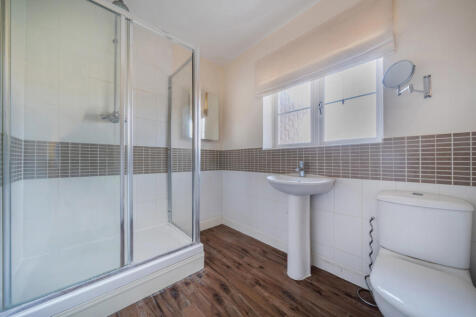 1387261-19-693063...