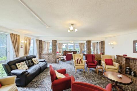 Communal Lounge
