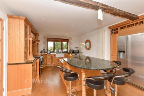 Kitchen/Breakfast/Sitting Area