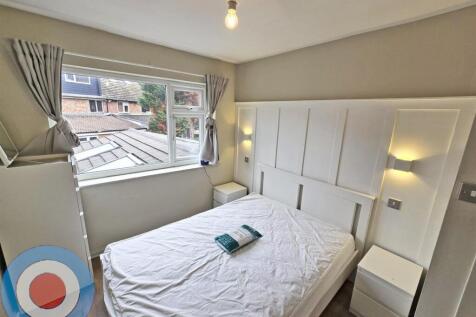 Ladybarn Crescent Manchester, M14 6UU photo 5