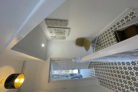 20 Ellis Leazes, Durham photo 5