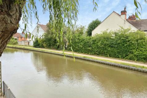 Featherstone Close, Nuneaton, Warwickshire, CV10 photo 4