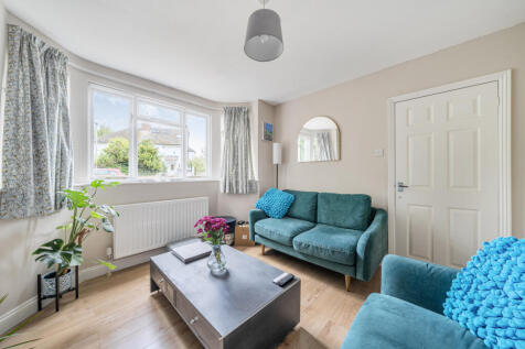 1353619-12-68c1be...