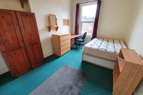 26 Charlotte Street, Leamington Spa photo 3