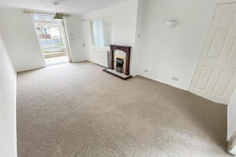 Living Room.jpg