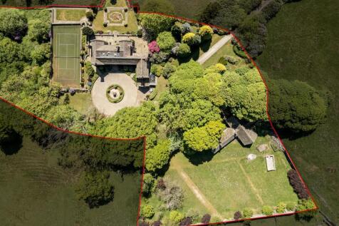 Exterior and Gardens