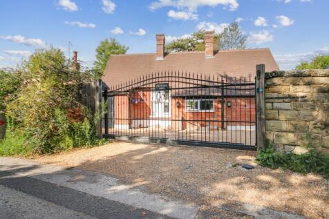 East Grinstead, RH19 - property photo