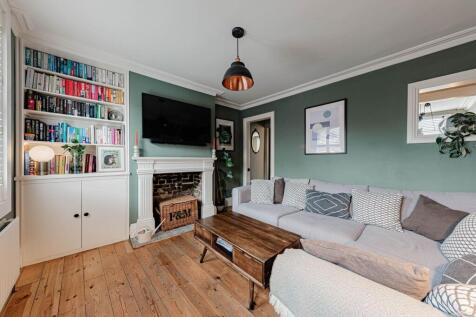 Living Room (1)