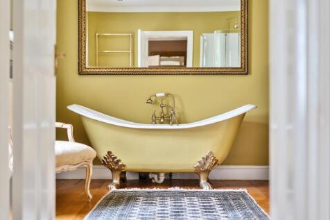 1305250-15-68497d...