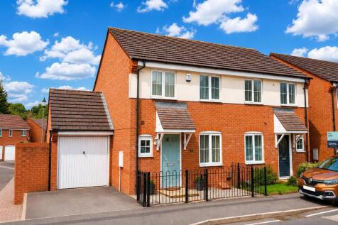 Bryan Budd Close Rowley Regis 1.jpg
