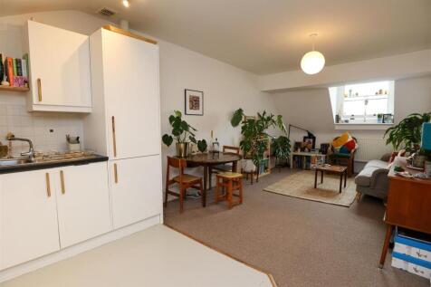 Kitchen/Living Room