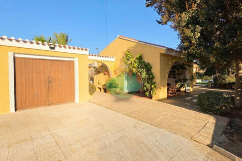 4 Bedroom Detached For Sale-PDM201-1