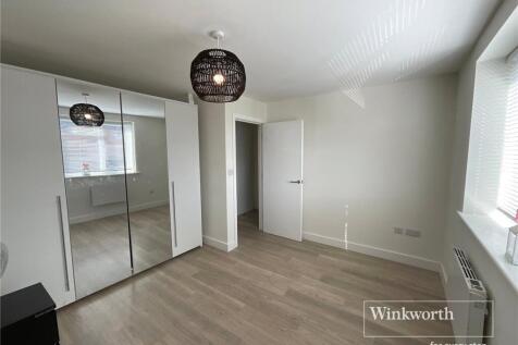 Highcliffe Corner, 397-403 Lymington Road, Christchurch, Dorset, BH23 photo 3