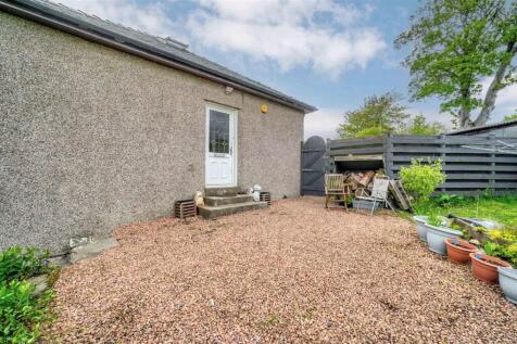 Kinnaird Cottage Auchterhouse-16.jpg