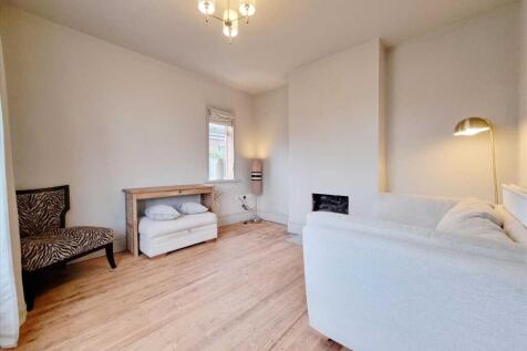 Lounge: