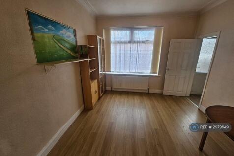 Salisbury Drive, Manchester, M25 photo 3