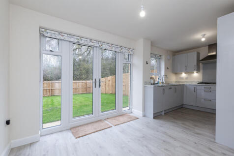 Pressburger Close, Wynyard, BILLINGHAM photo 5