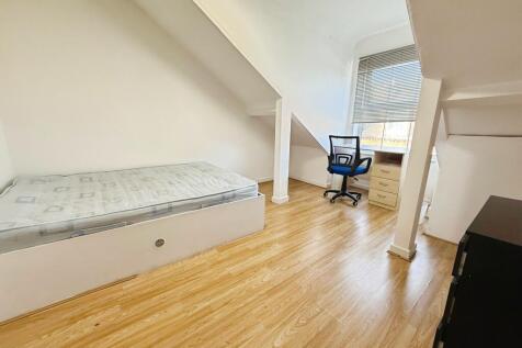 Frederick Grove - Copy, Lenton, East Midlands, NG7 photo 3