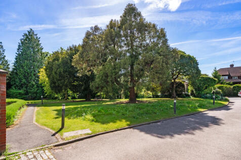 Communal gardens