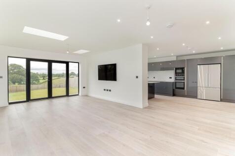 Living-Dining Room - B.jpg