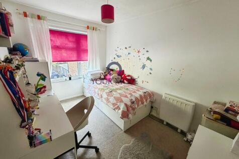 Grange Court Grange Road, Sutton, Surrey, SM2 photo 5