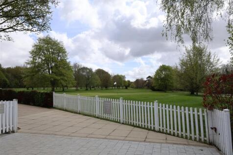 GOLF COURSE