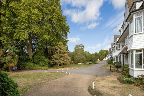 Gresham House, Watts Road, Thames Ditton