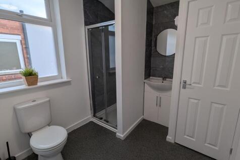 3 Bed - Fingland Road, Wavertree, L15 photo 3