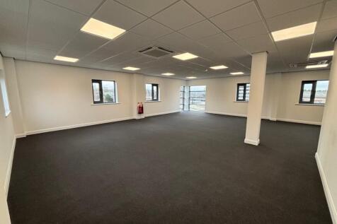 Office to rent Image 7