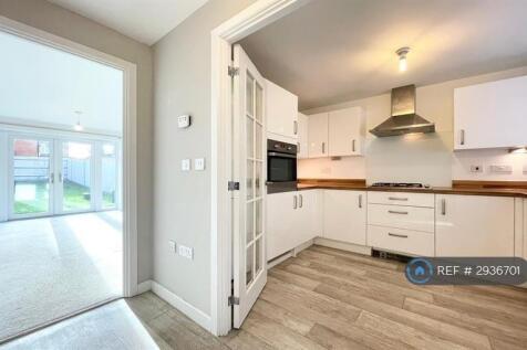 Wyeth Road, Basingstoke, RG24 photo 3