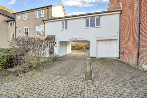 Bury St Edmunds, IP33 - property photo