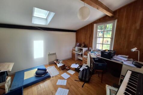 Property Image 37